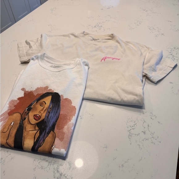 A&F Aaliyah graphic short sleeve shirt set - Picture 9 of 12